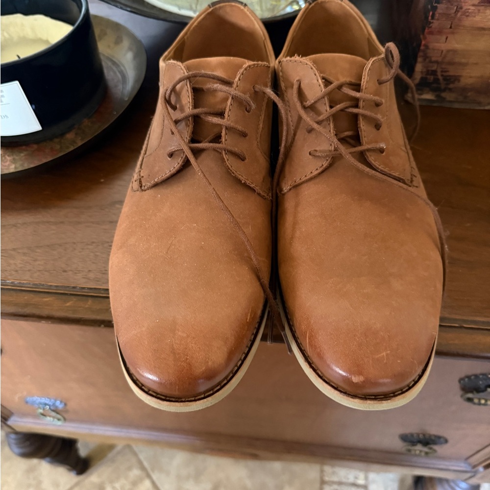 Clarks Men's Brown Leather Oxfords
